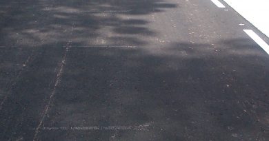 Pinell asfaltarà tots els camins de les masies del municipi que ho han demanat Pinell asfaltarà tots els camins de les masies del municipi que ho han demanat