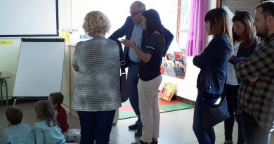 Educació estudiarà la possibilitat que l’escola i l’institut de St. Llorenç es fusionin en un nou institut escola Educació estudiarà la possibilitat que l’escola i l’institut de St. Llorenç es fusionin en un nou institut escola