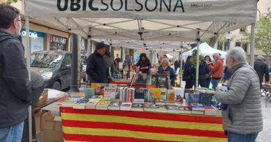 Ramon Gener i Xavi Coral, els autors més venuts per Sant Jordi a Solsona al marge dels escriptors locals