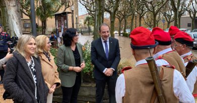 El conseller Espadaler anuncia una inversió de 166.000 euros l’any que ve al Jutjat de Solsona El conseller Espadaler anuncia una inversió de 166.000 euros l’any que ve al Jutjat de Solsona