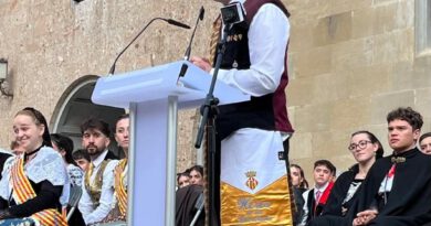 El solsoní Miquel Pérez és el nou hereu de les comarques lleidatanes i el segon fadrí d’honor de Catalunya El solsoní Miquel Pérez és el nou hereu de les comarques lleidatanes i el segon fadrí d’honor de Catalunya