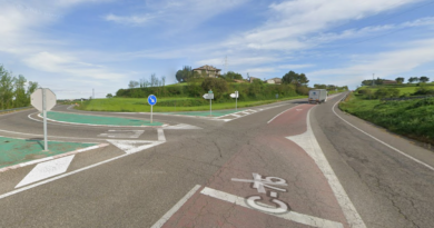 Un xoc frontal a la sortida de Solsona direcció Biosca deixa tres ferits de diversa consideració Un xoc frontal a la sortida de Solsona direcció Biosca deixa tres ferits de diversa consideració