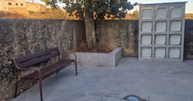 Construcció d’un columbari al cementiri de St. Climenç