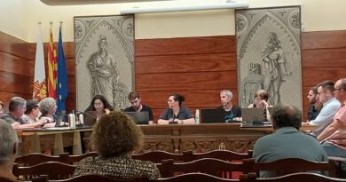 L’alcaldessa retira el Pla d’Habitatge del Ple i la regidora admet errors L’alcaldessa retira el Pla d’Habitatge del Ple i la regidora admet errors