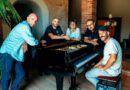 Roger Mas, Els Catarres i Lluís Llach estrenen una versió acústica de ‘País estrany’ per la Diada