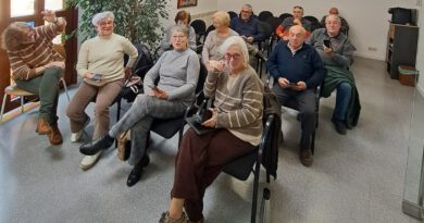 Més d’una cinquantena de participants en les primeres sessions del projecte “Més digitals” al Solsonès